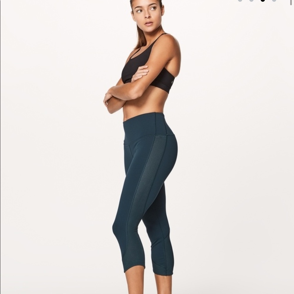 NWT Lululemon Ready Set Go Crop Submarine